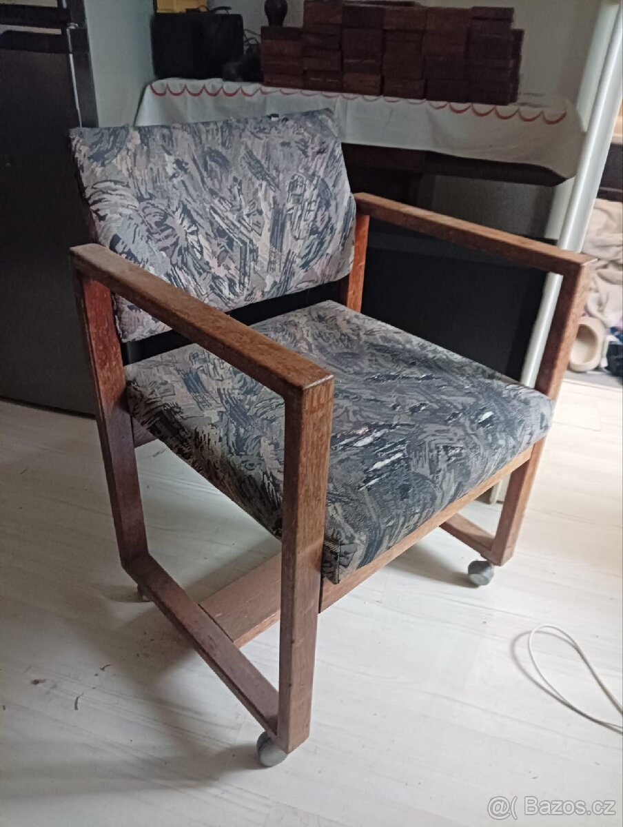 Křeslo - 3