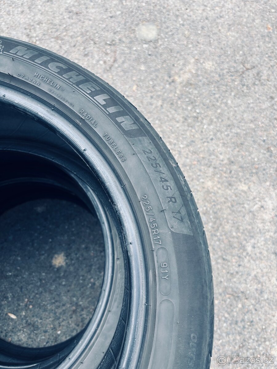 Pneu letní 225/45/17 - 3