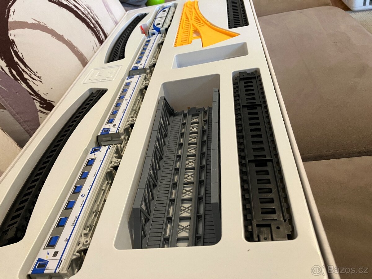 Vlaková souprava Arci Grandes Lineas Renfe - 3