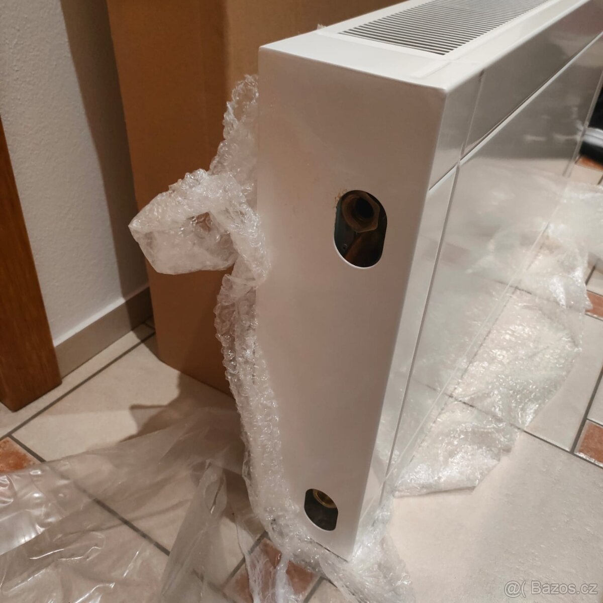 Nástěnný radiátor Korado KORAWALL- 800/450/120mm Levý - 3