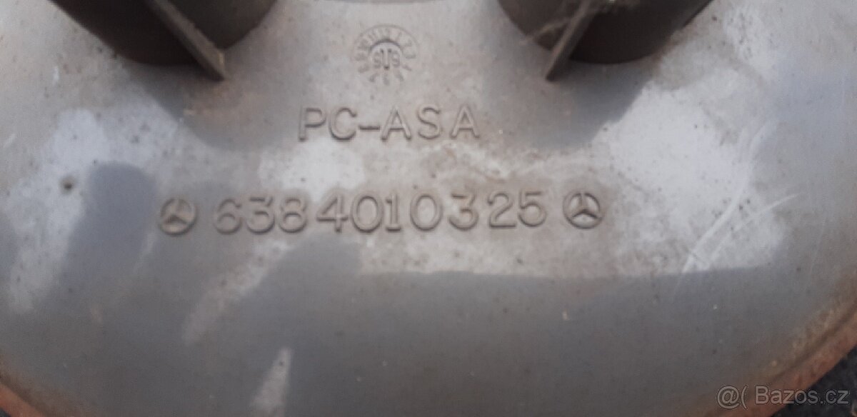 Pokličky / krytky kol Mercedes Benz - 3