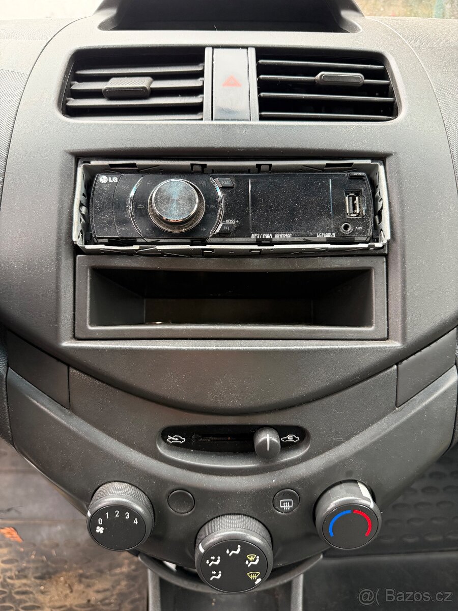 Chevrolet spark na náhradní díly - 3