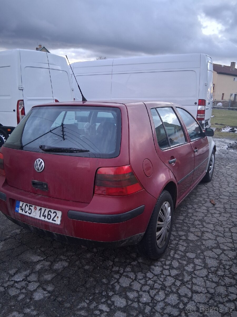 Vw golf 4 1.6sr 74kw - 3