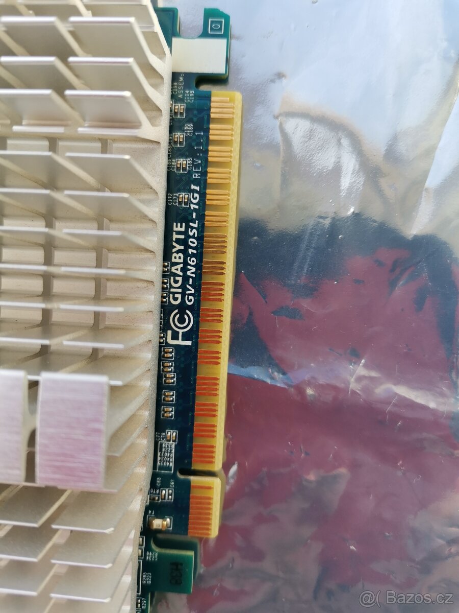 Grafická karta Nvidia GeForce GT 610, PCI-E 2.0 - 3