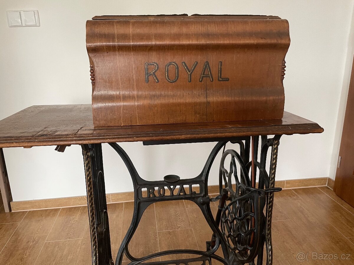Prodám plně funkční šicí stroj Royal - 3