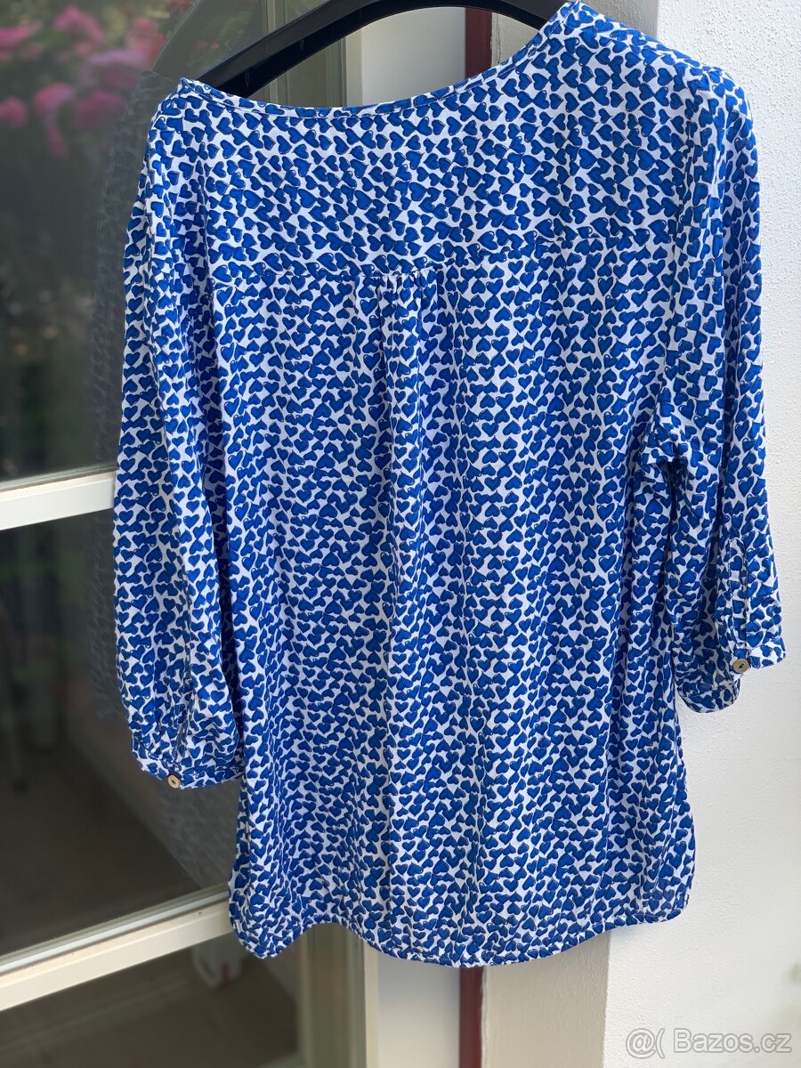 Blůza, halenka Christian Berg modrobílá se srdíčky vel. 40 - 3