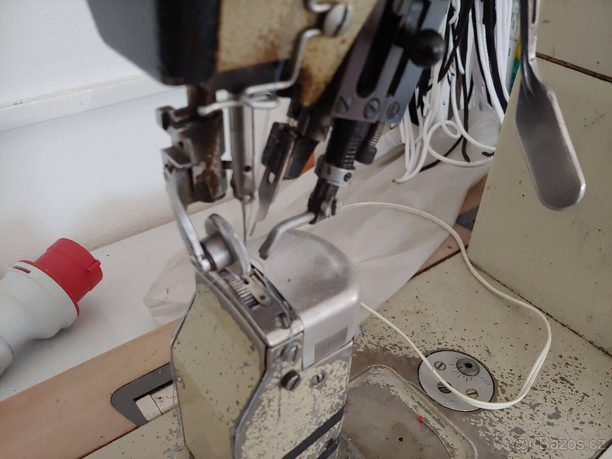 prodám šicí stroj - 3
