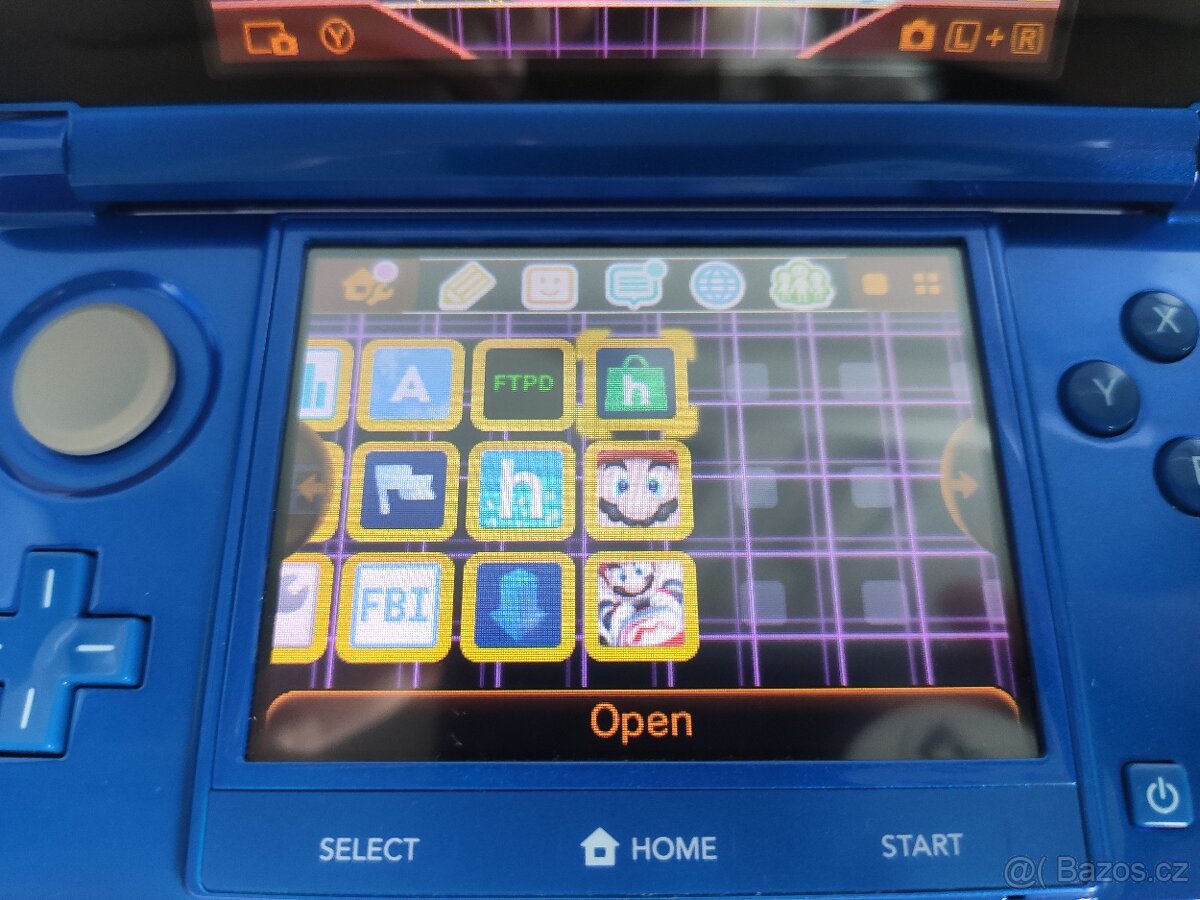 Nintendo 3DS Cobalt Blue + homebrew hack a 64GB karta - 3