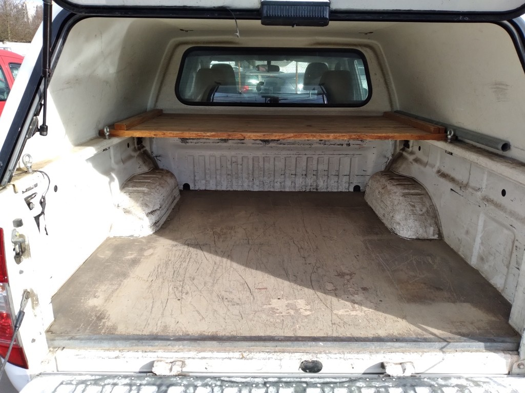 NISSAN NAVARA 2.3 dCi 120kW ČR,SERVISKA,MANUÁL,4X4 - 3