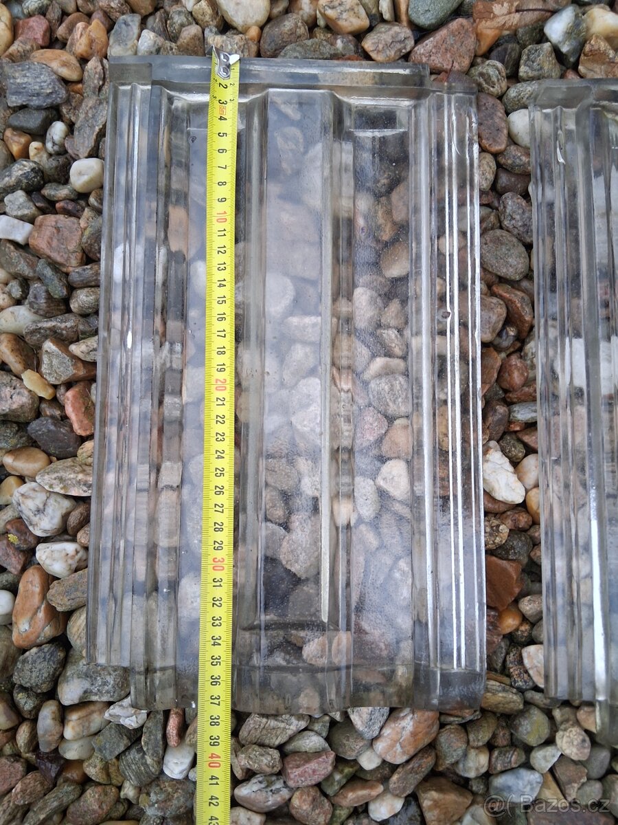 Skleněné prosvětlovací střešní tašky - 3