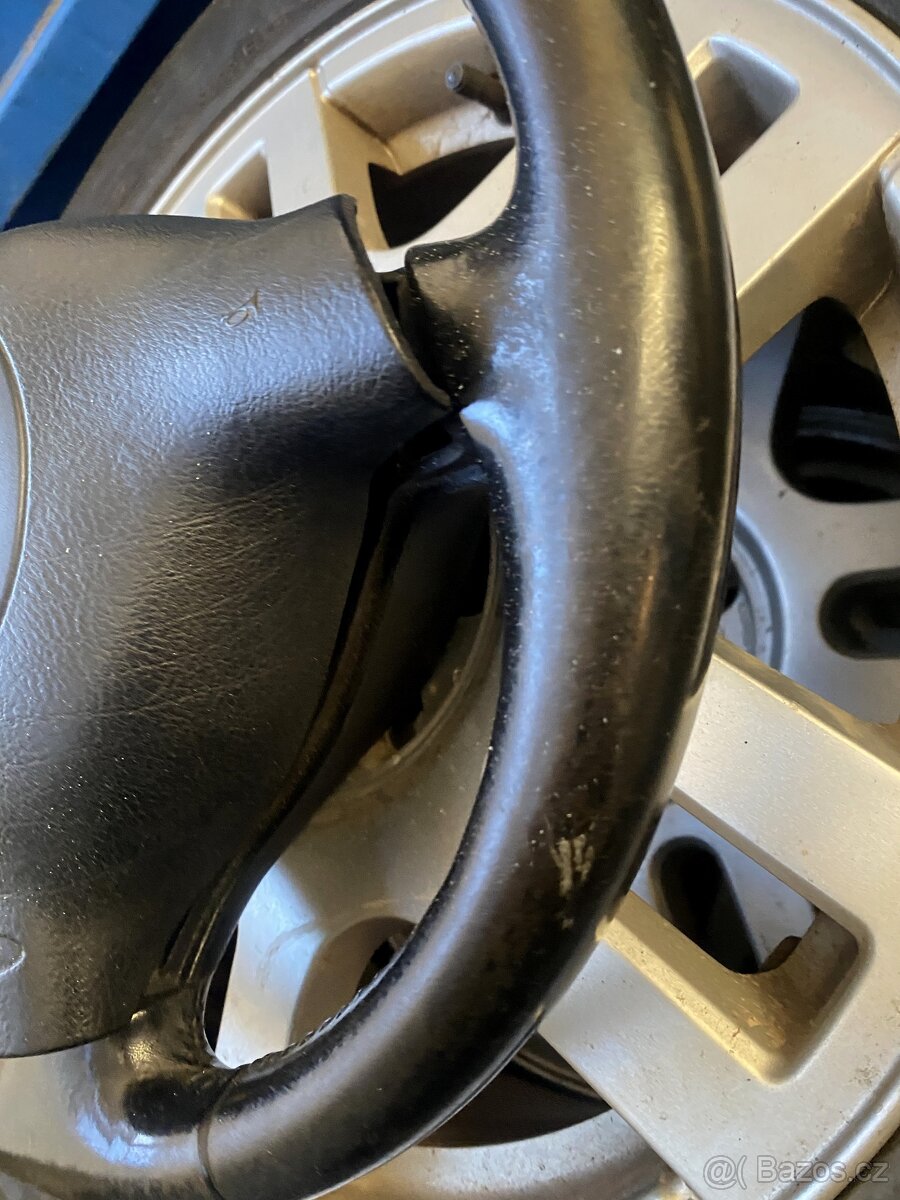 VOLANT VW GOLF IV BORA - 3