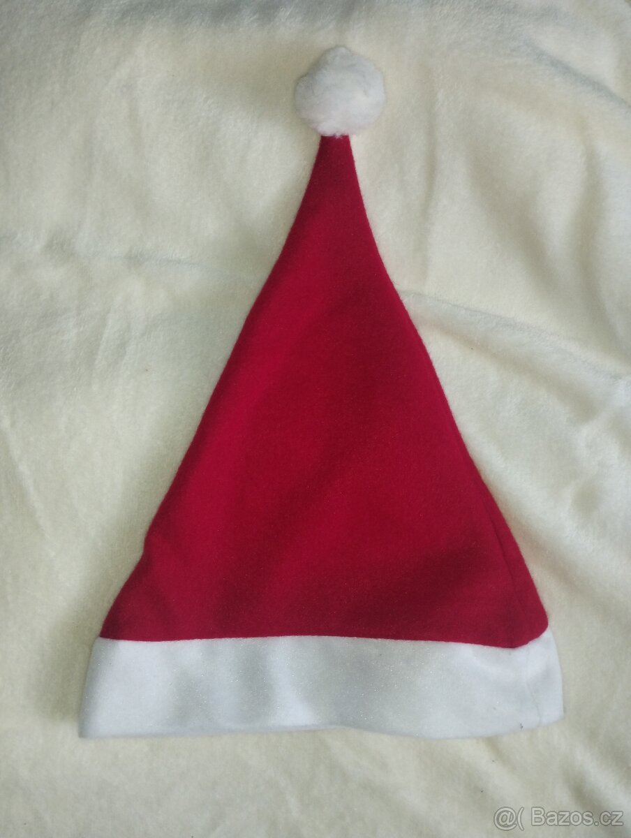 4 čepice + vánoční čepice - 3