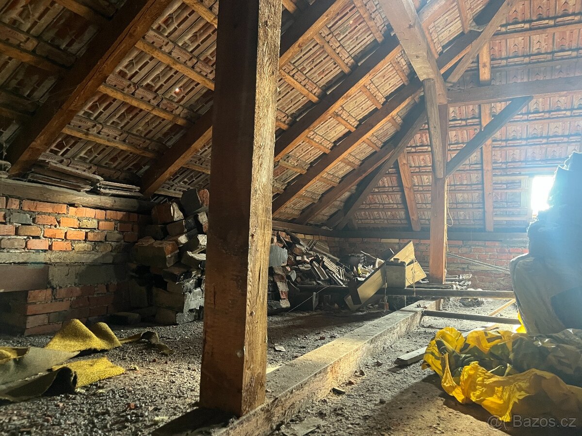 Zdarma - Zachovalý dřevěný krov - 3