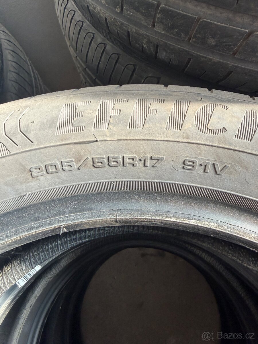 Letni Good year 205/55r17 - 3