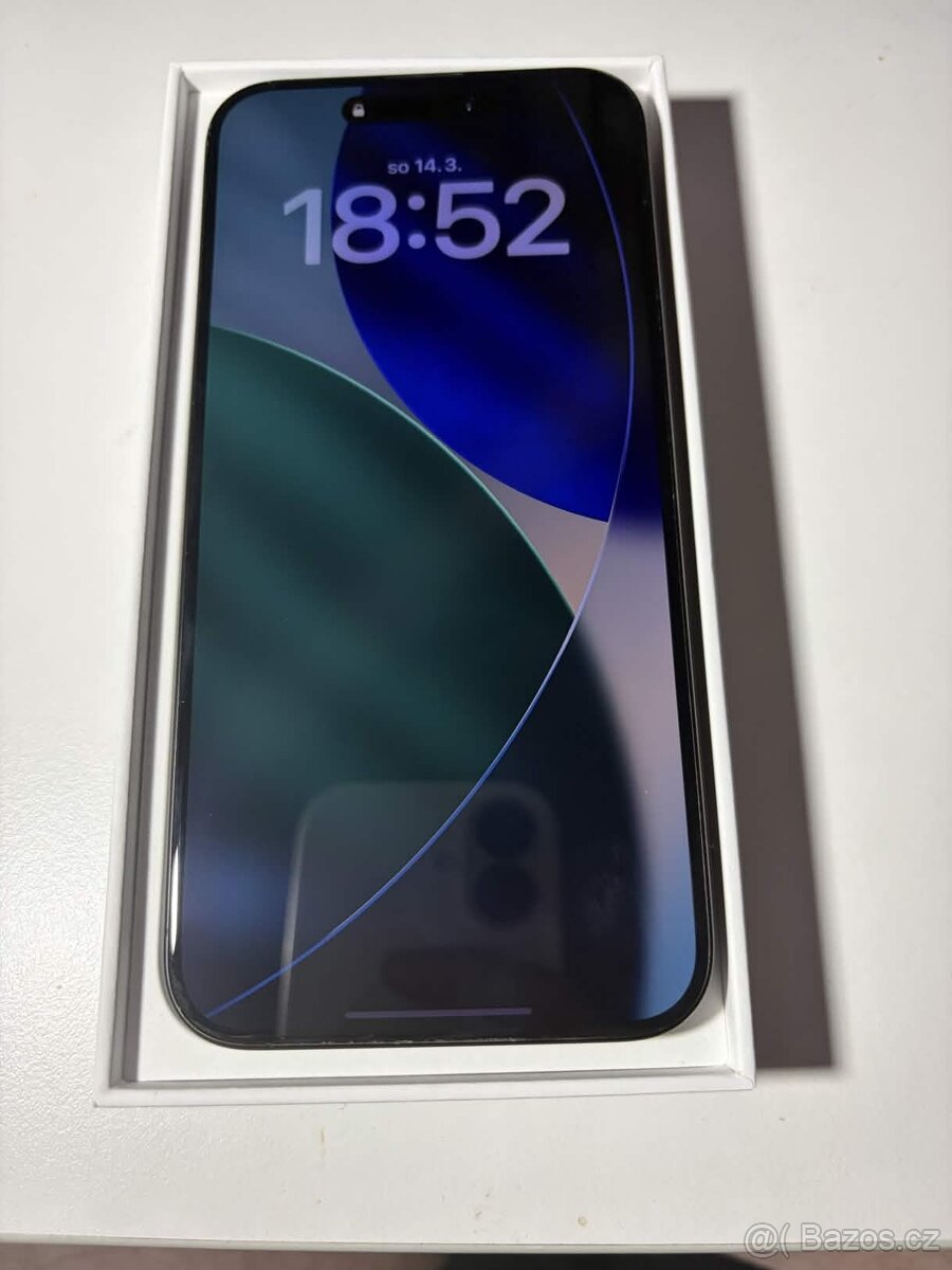 Apple Iphone 15 Pro Max 256GB - černý titán - 3