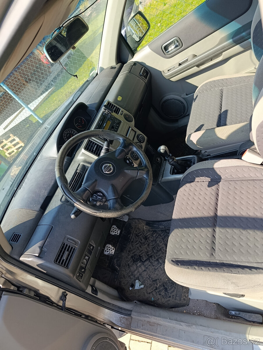 Nissan x-trail 2,2 TDi - 3