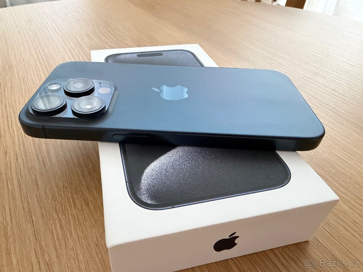 iPhone 15 Pro 128 GB - 3