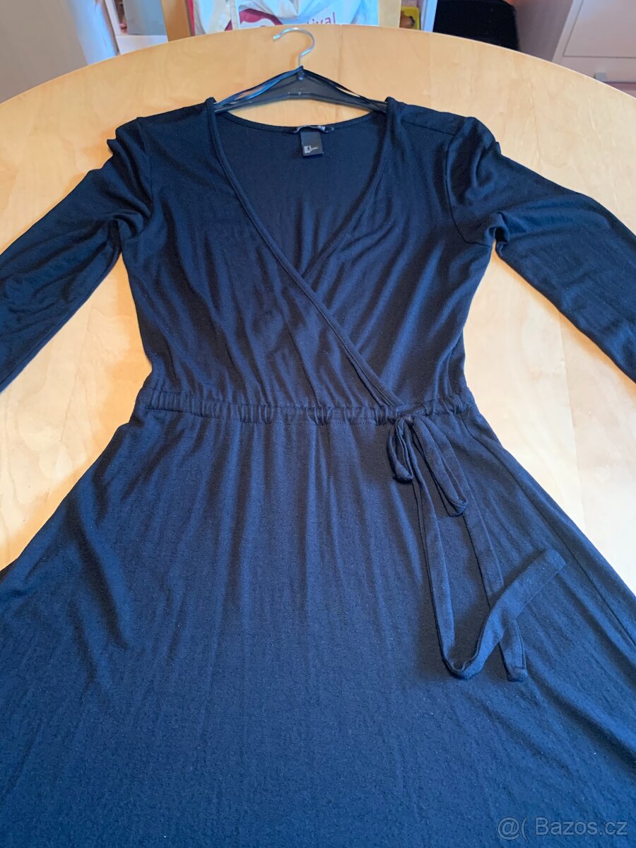 černé úpletové šaty zn. H&M - vel. S - 3