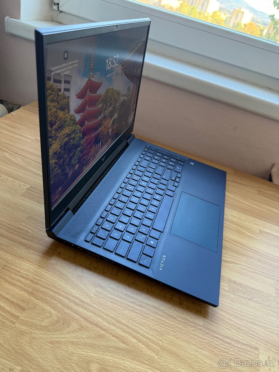 Notebook HP Victus 16-d0012nc - 3