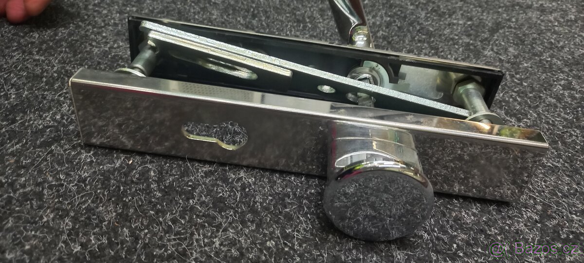 Dveřní kování - 3