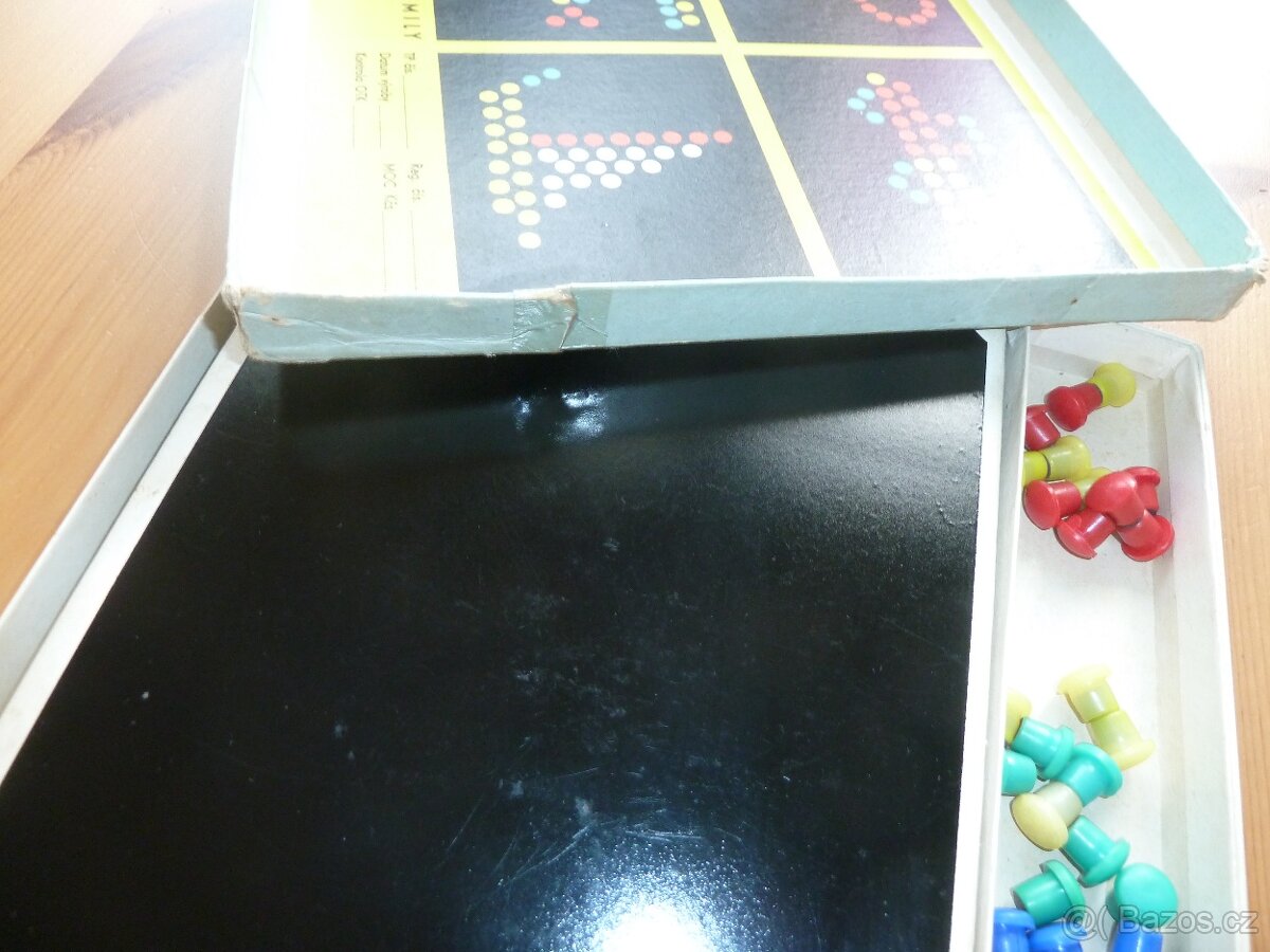 Retro hra Hry a počty s magnety Kovozávody Semily - 3