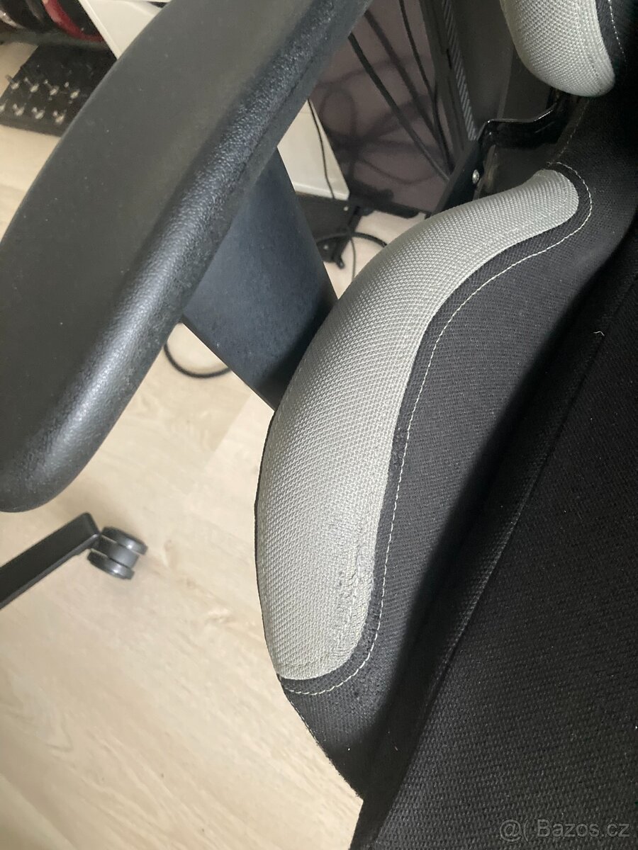 Gaming židle DXRacer Formula, černá, látková - 3