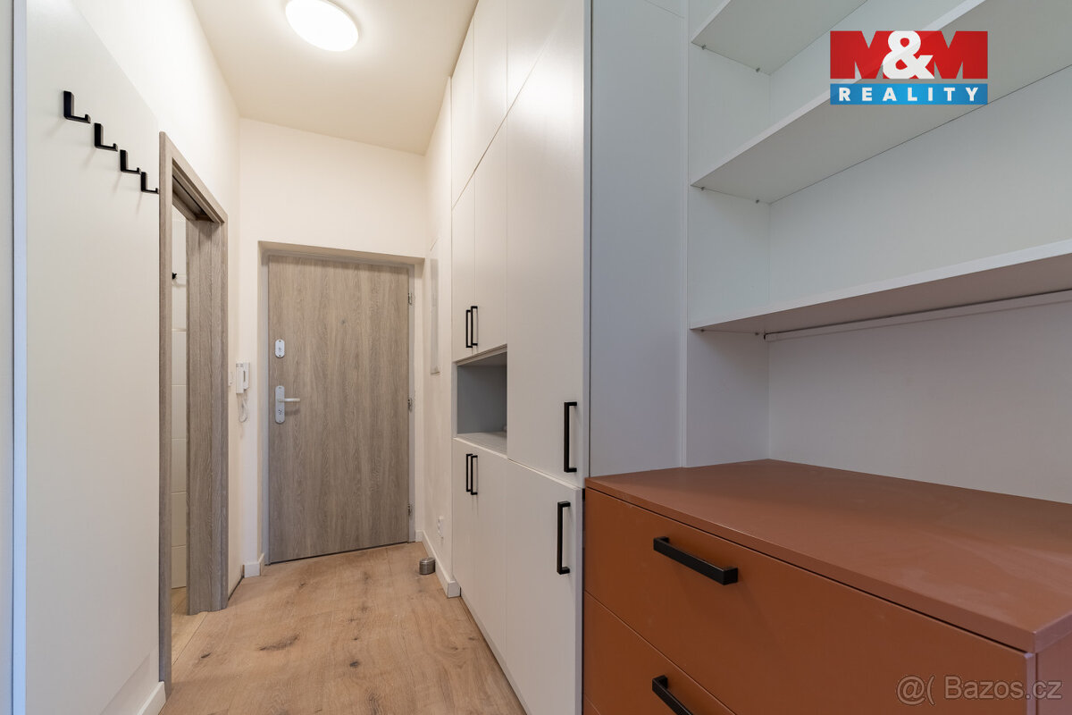 Pronájem bytu 2+1 v Aši, ul. Jiráskova - 3