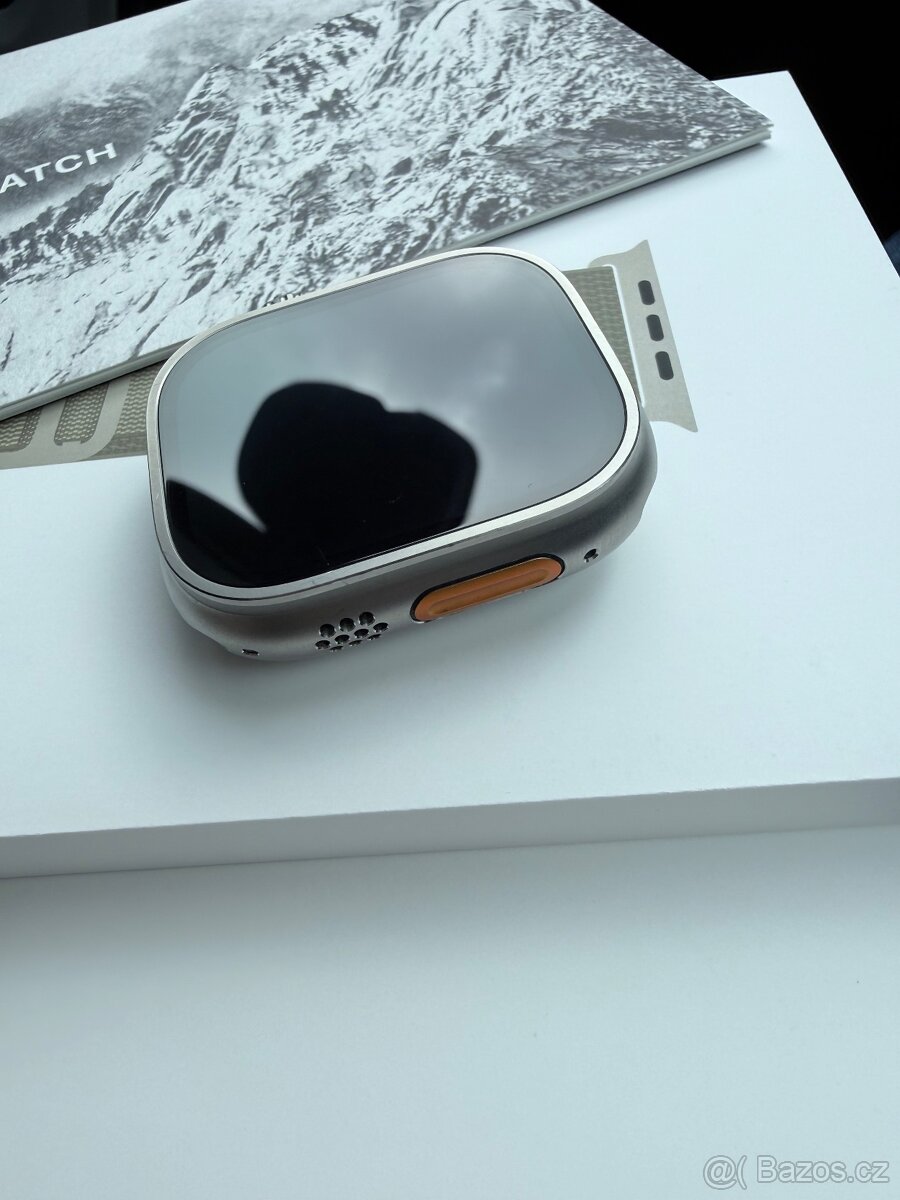 Apple Watch ultra 2 silver - 3