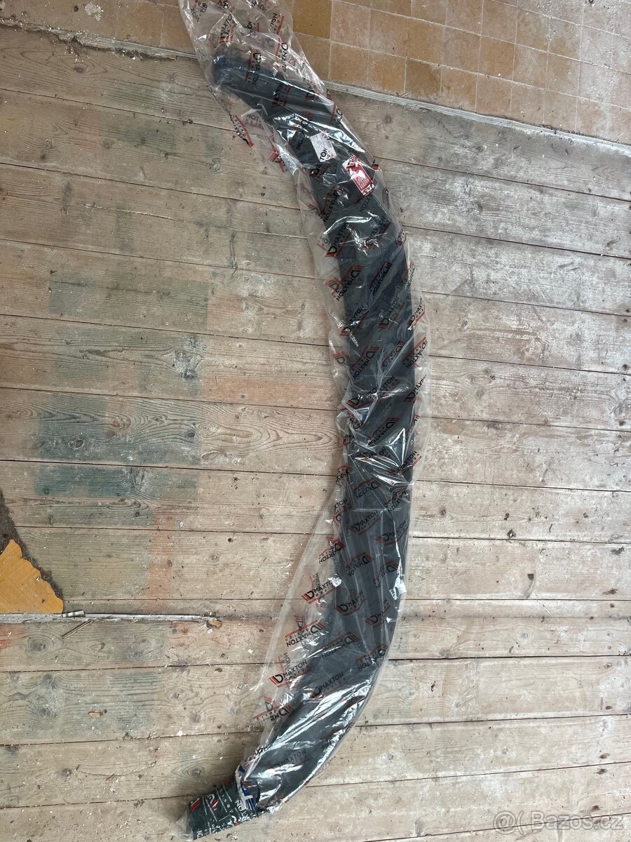 Maxton spoiler pod přední nárazník BMW řada 5 G60 - 3