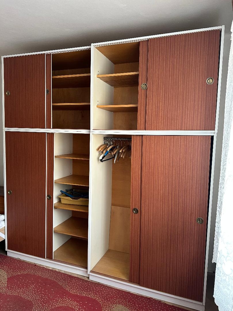 šatní skříň - 3