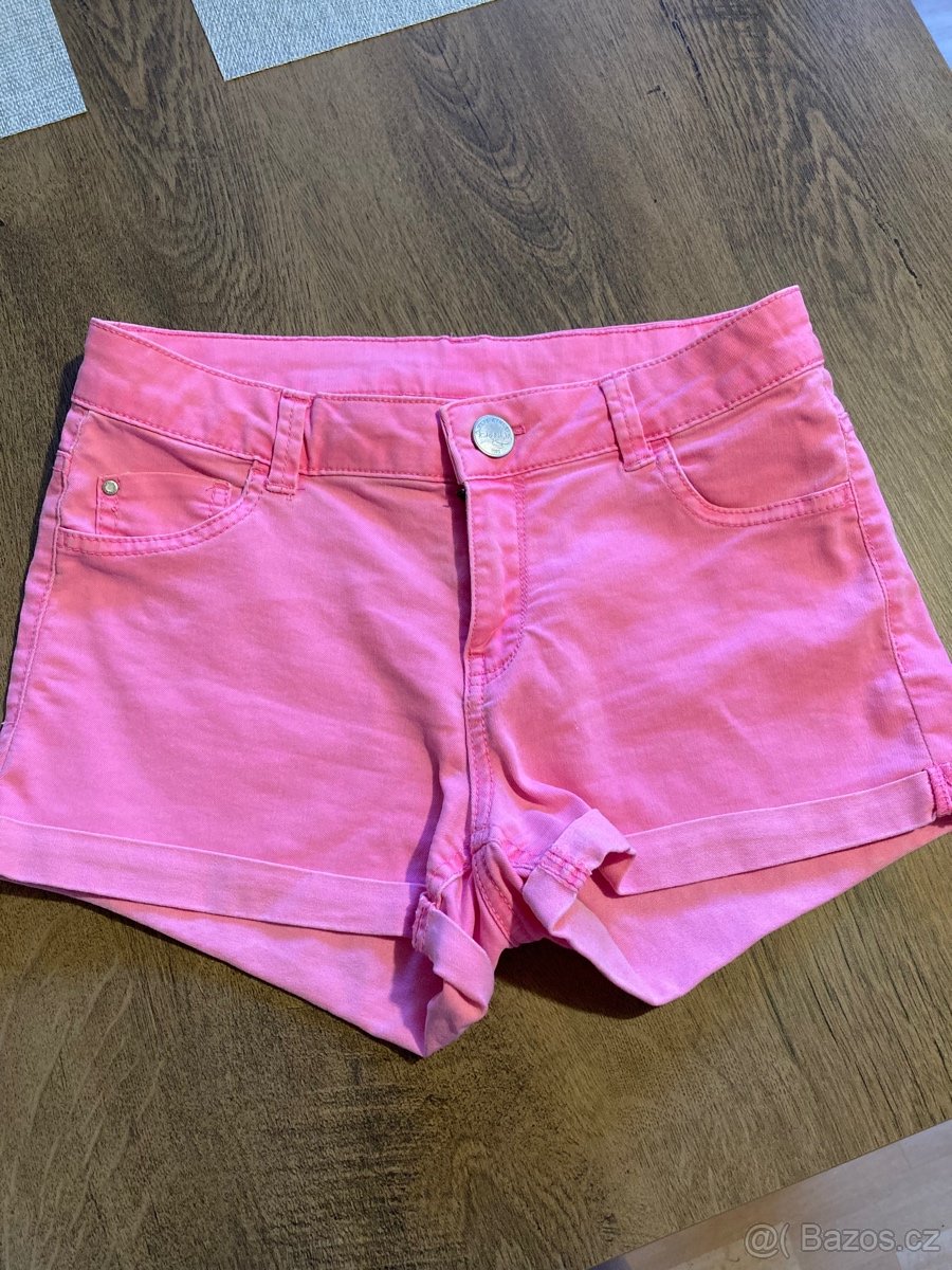 Kraťasy vel. 176 - 3