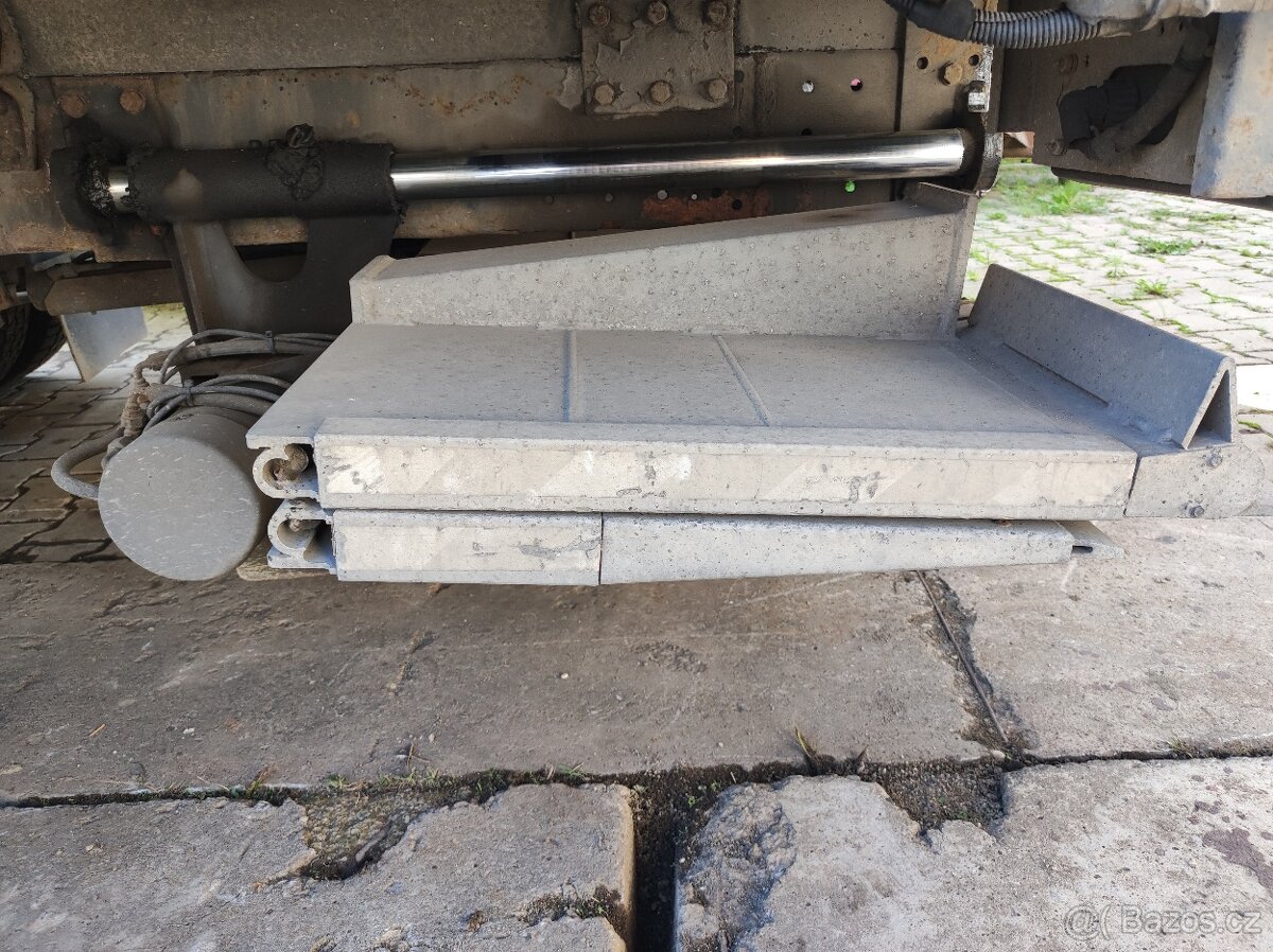 Skládací hydraulická plošina na auto, - 3