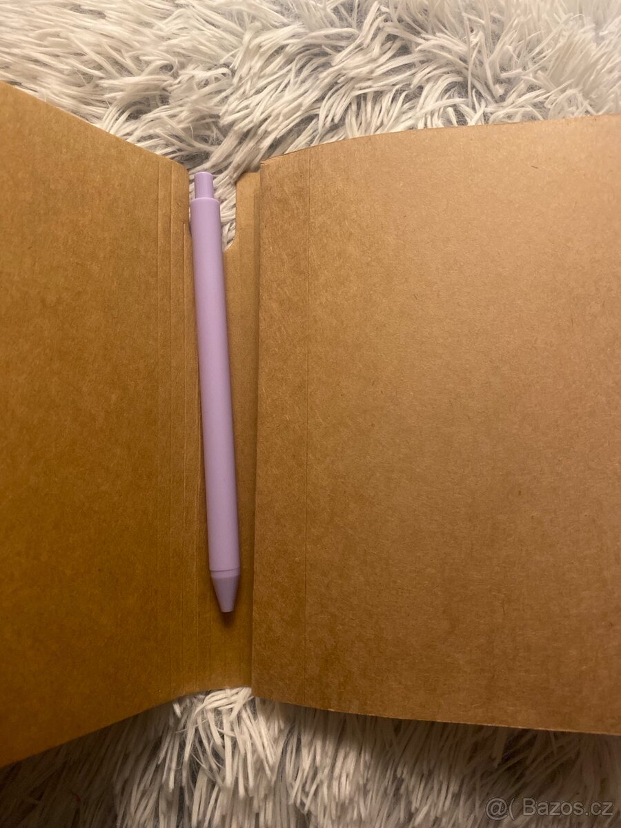 Zápisník s propiskou - 3