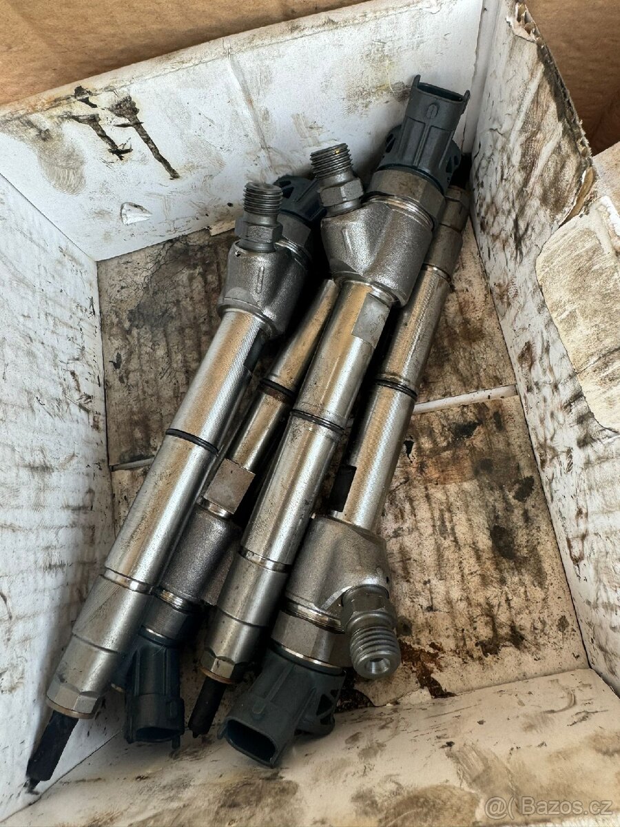 Vstřikovače iveco daily - 3