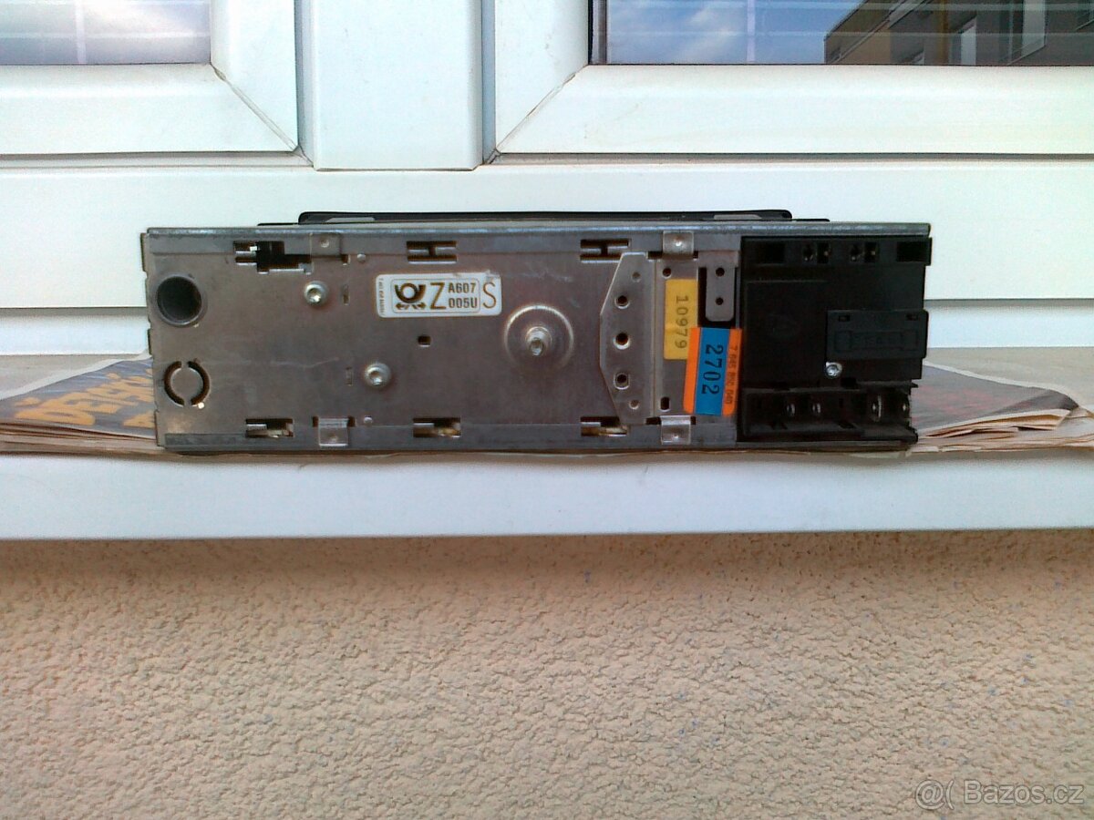 Prodám autorádio MERCRDES. - 3