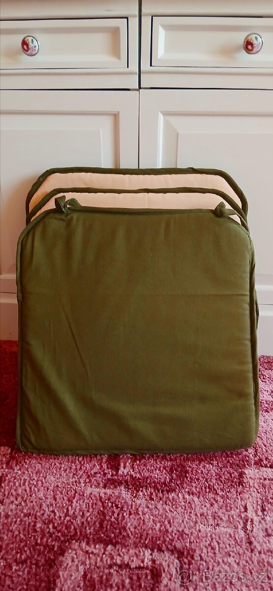 Hezké podsedáky - 3