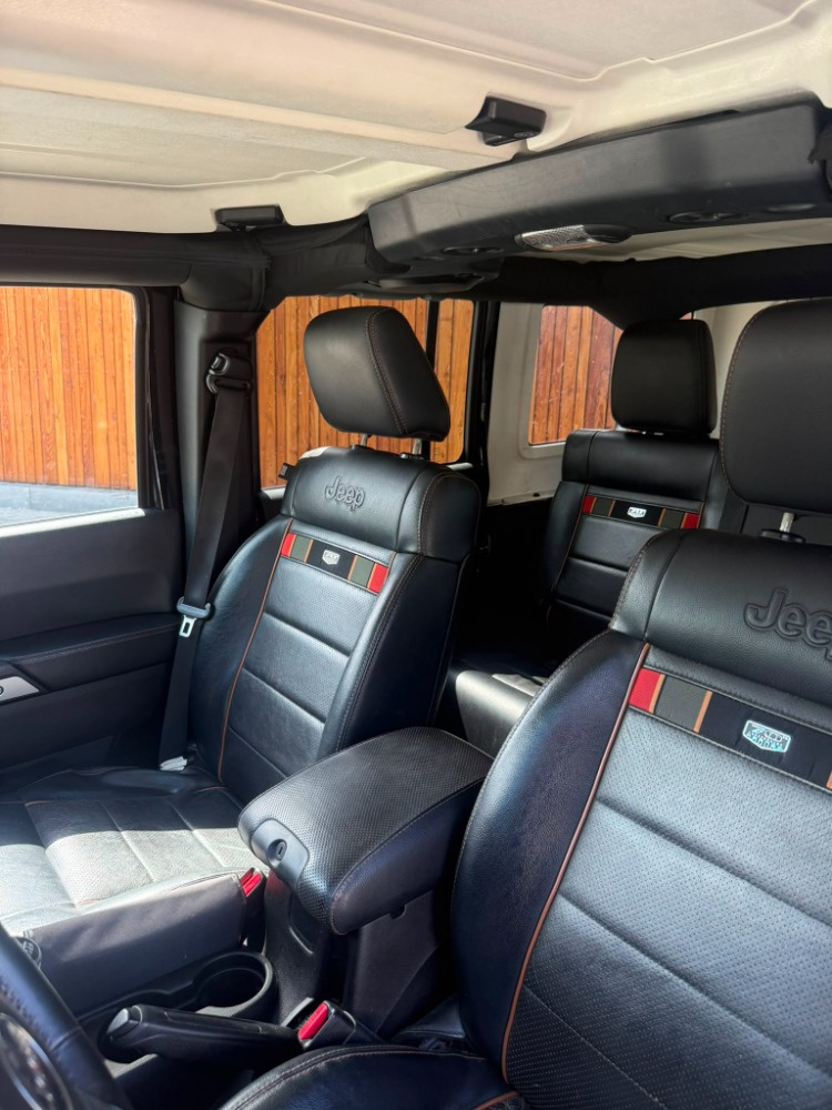 Jeep Wrangler - 3