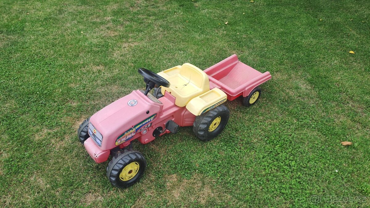 Šlapací traktor s vlekem - 3