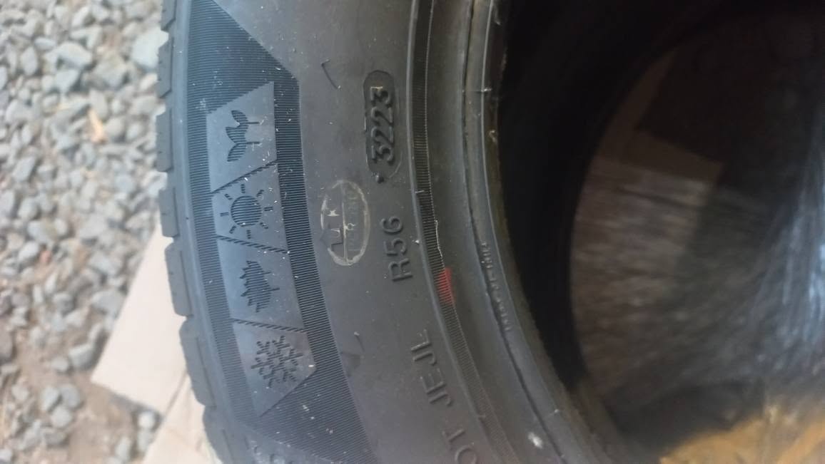 Nové pneu zn.IMPERIAL - 3