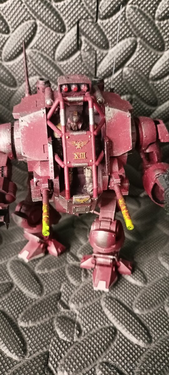 Warhammer 40k . Modrý a červeno žlutý jsou pryč. - 3