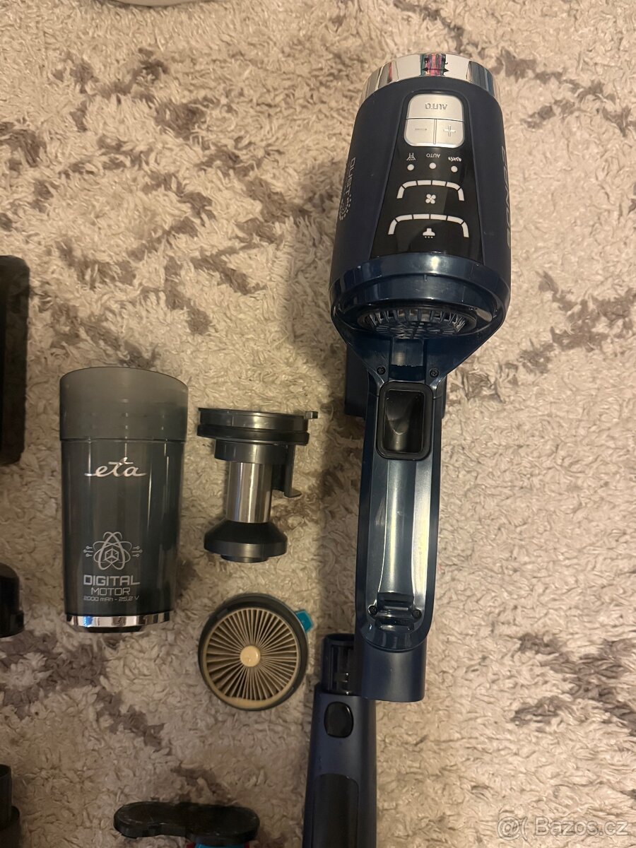 Tyčový vysavač ETA Sonar Aqua Plus 3232 90000 modrý - 3