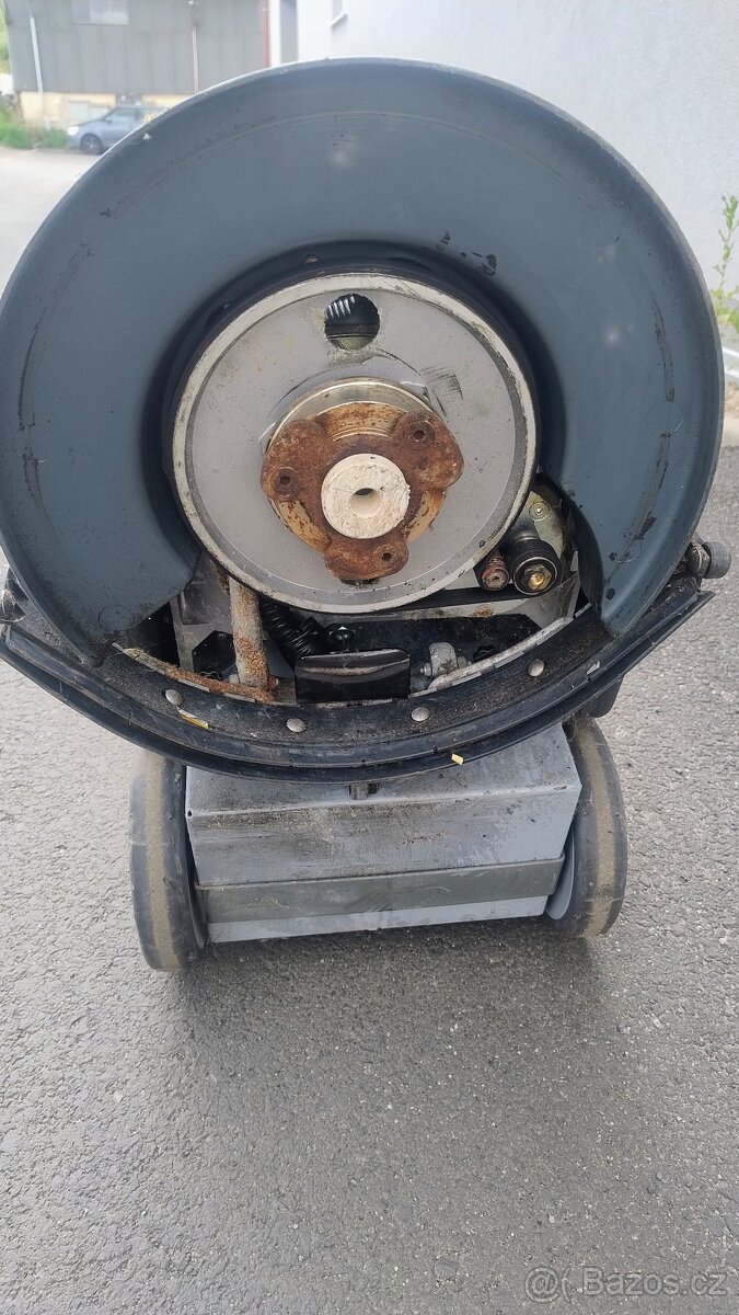 podlahový mycí stroj Fimap Genie - 3