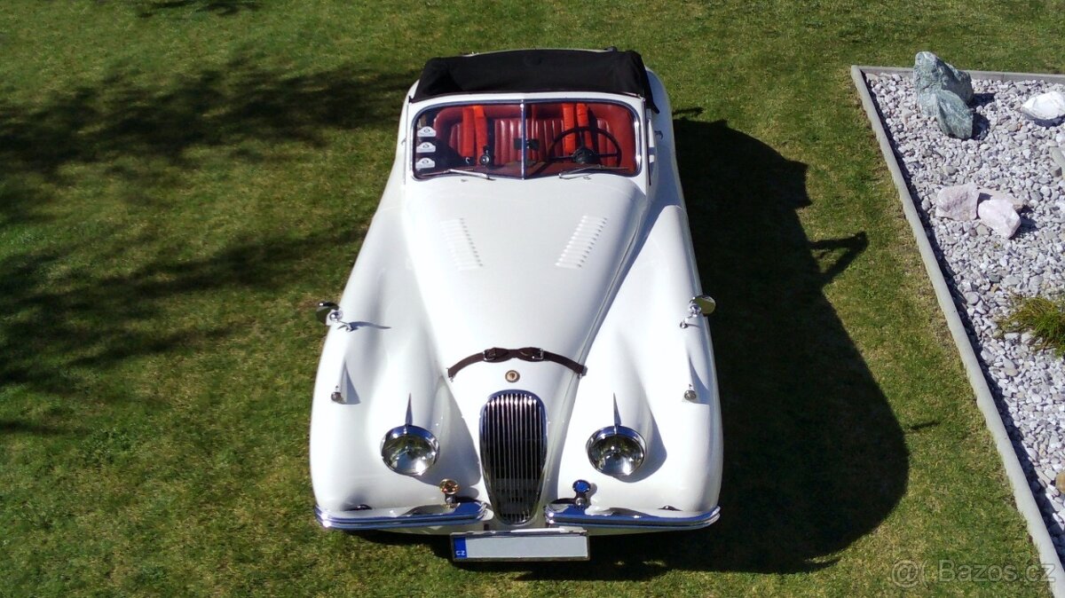 Jaguar XK120 SE DHC, - 3