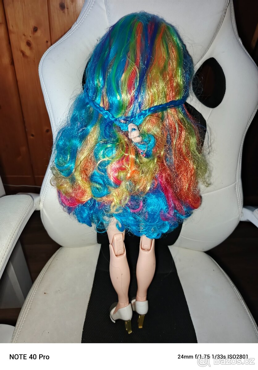 Panenka Rainbow - 3