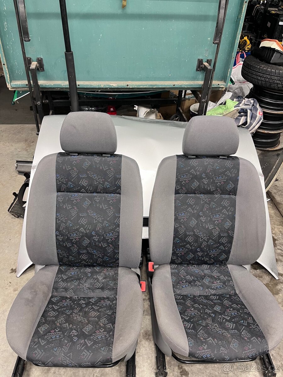 Felicia ND ( karoserie / interier ) - 3