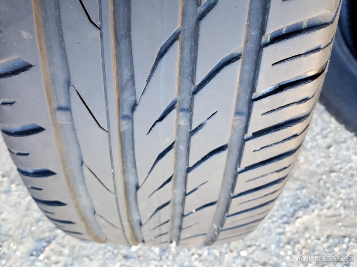 205/55/16 225/45/17 245/40/19 235/55/19 275/35/21 kusovka - 3