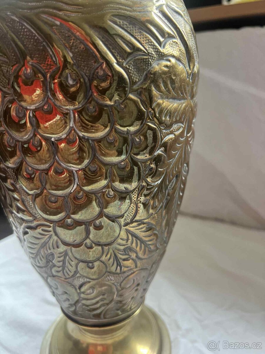 Stará mosazná váza - 3