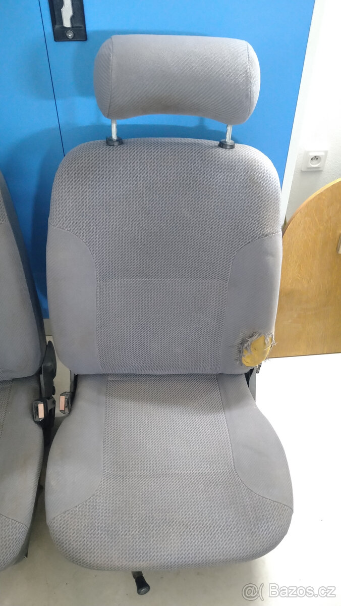 Sedačky Ford Sierra Mk1 coupe - 3