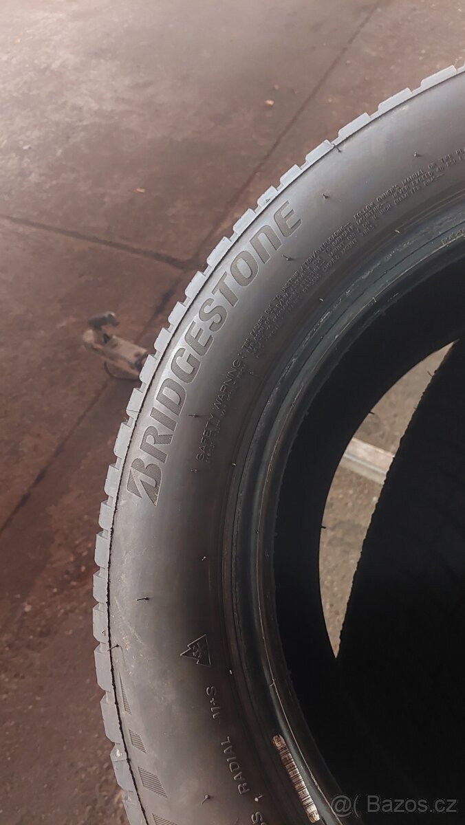 215/55R16 - 3