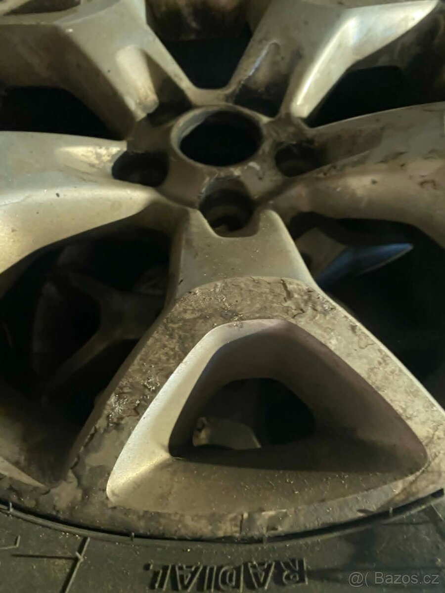 Alu ford kuga - 3